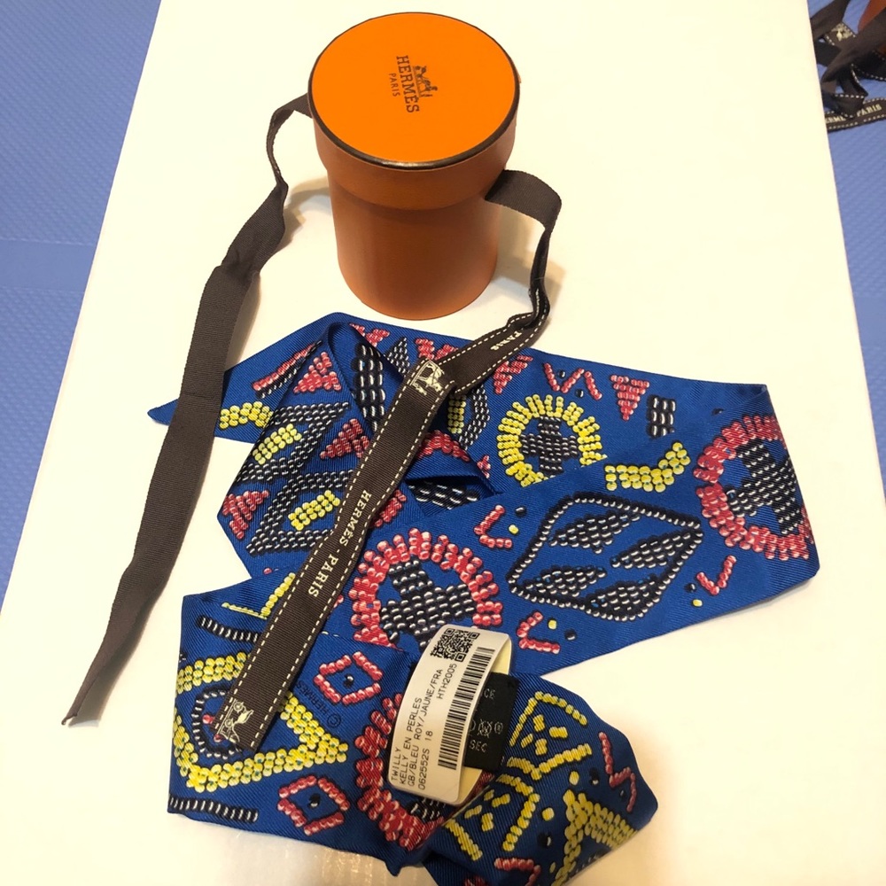 Hermes Twill Kelly En Perles Twilly 100% Silk